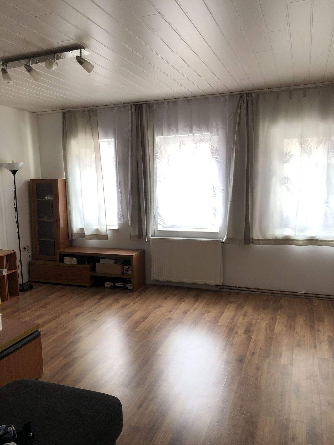 Renoviertes, Geräumiges Generationenhaus in Aichtal Grötzingen. – Aichtal – Bild 1 von 9