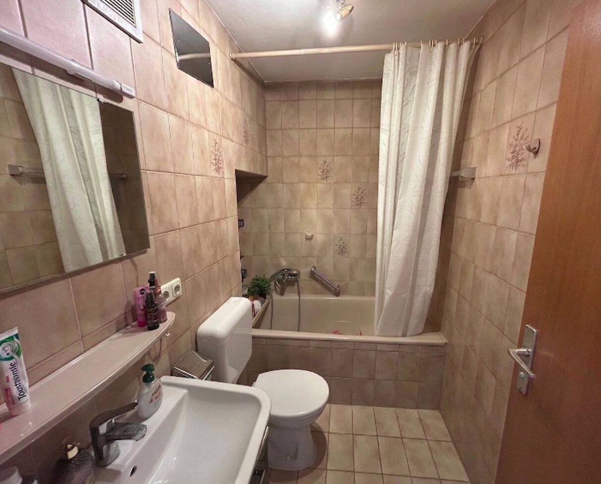 Vermietete 1-Zimmer-Etagenwohnung mit Aufzug und Stellplatz in Ingolstadt – Ingolstadt – Vorschaubild 7