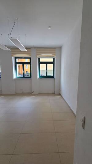 provisionsfreie Einheit als Wohnraum oder Büro nutzbar – 6114 Halle (Saale) – Vorschaubild 3