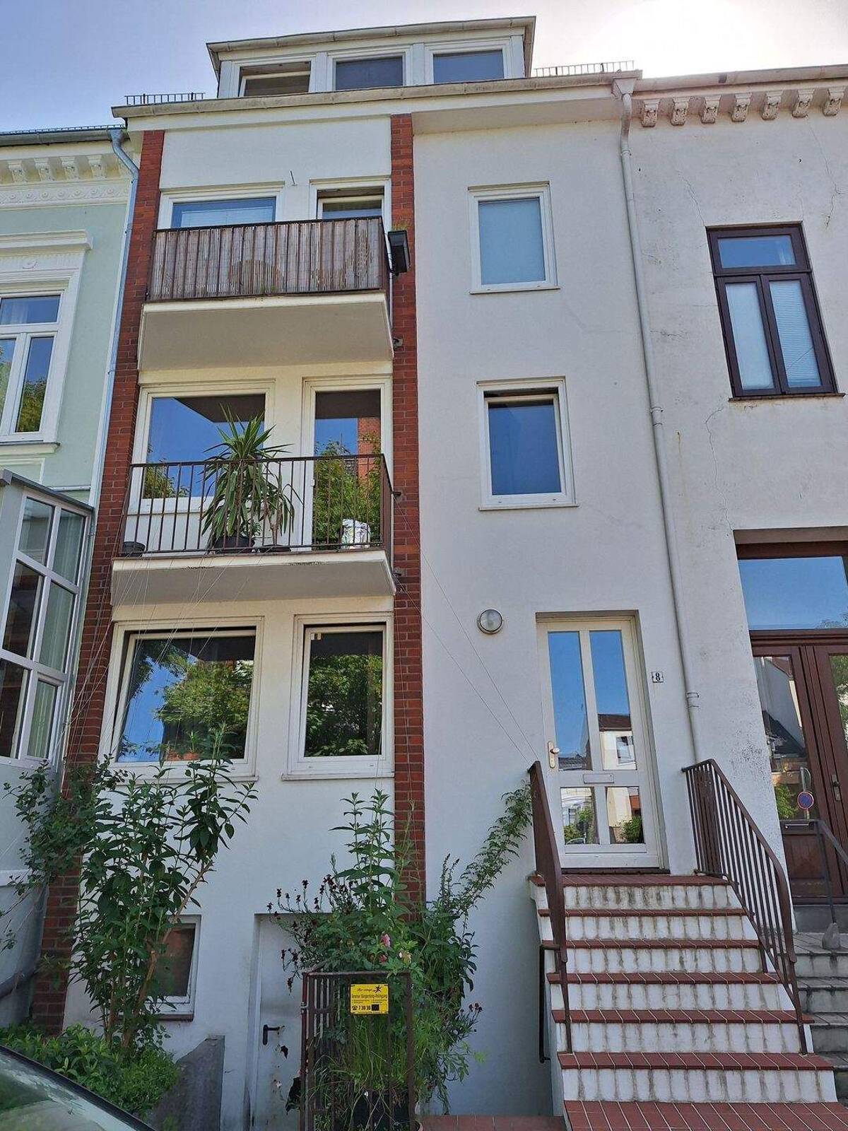 *MFH-Beständige Werte in gefragter Wohnlage* – 28203 Bremen – Bild 1 von 9