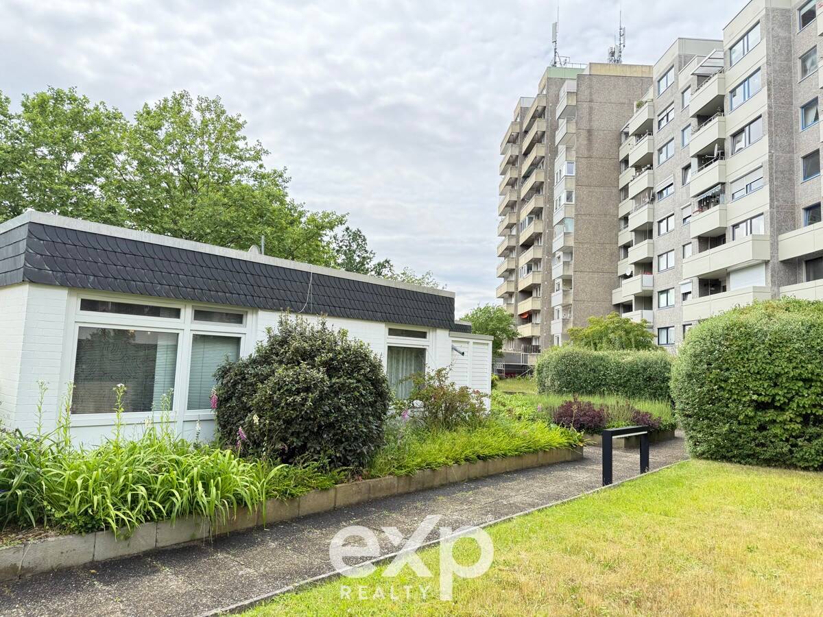 745 € Hausgeld = günstig im Preis: provisionsfreier traumhafter Atrium-Bungalow in Groß-Buchholz – Hannover – Vorschaubild 2