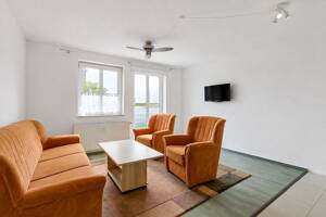 Ruhige 2-Zimmer-Wohnung mit Einbauküche - attraktive Kapitalanlage in Halle-Ammendorf! – 6132 Halle (Saale) – Vorschaubild 3