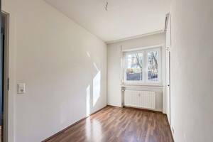 Großzügige, lichtdurchflutete 4-Zimmer-Wohnung - 3 Balkone und Fernsicht in gesuchter Lage am Haigst – 70597 Stuttgart – Vorschaubild 4