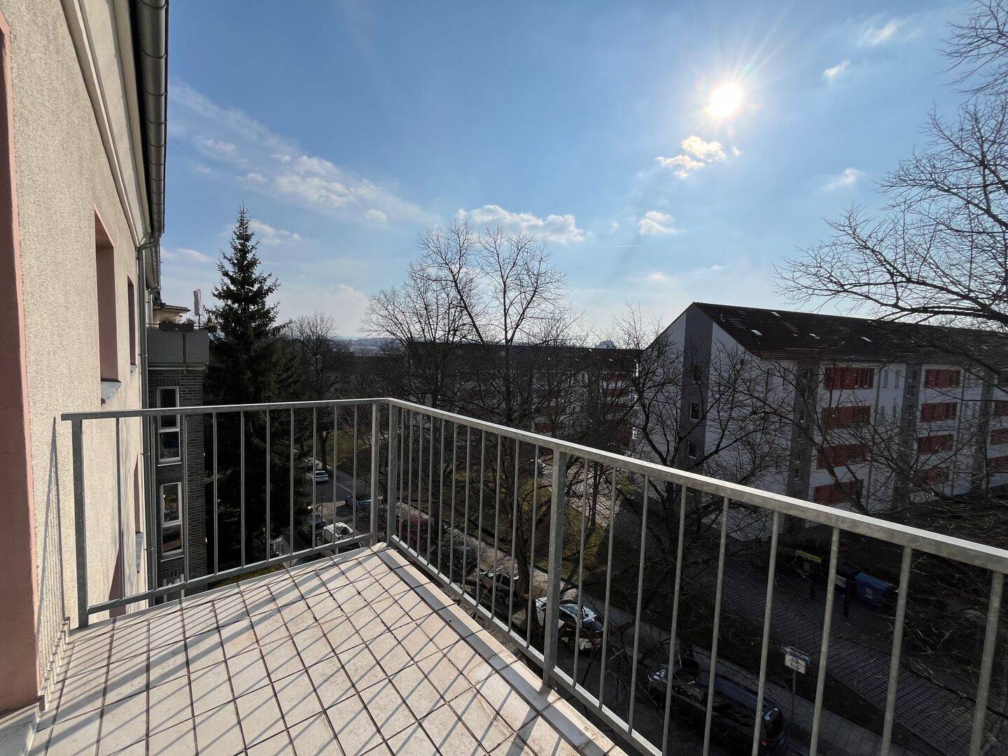 Modernes 3-Zimmer-Apartment mit Balkon in Chemnitz Kaßberg – Chemnitz – Vorschaubild 3