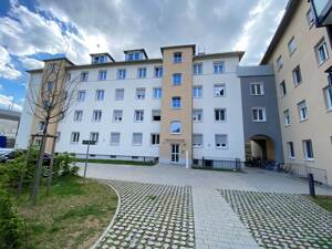 Gemütliche 3 Zimmer-Wohnung im Dachgeschoss