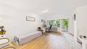 HEGERICH: Vermietete 1,5-Zimmer-Erdgeschosswohnung mit Balkon in München-Bogenhausen! – 81927 München – Vorschaubild 3