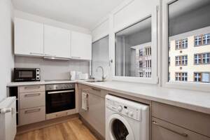 Apartment mit Loggia in attraktiver Lage nahe des Landwehrkanals – 10785 Berlin – Vorschaubild 5