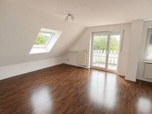 3-/4 Zimmer Wohnung mit Südbalkon und Außenstellplatz in Uni Nähe-Paderborn