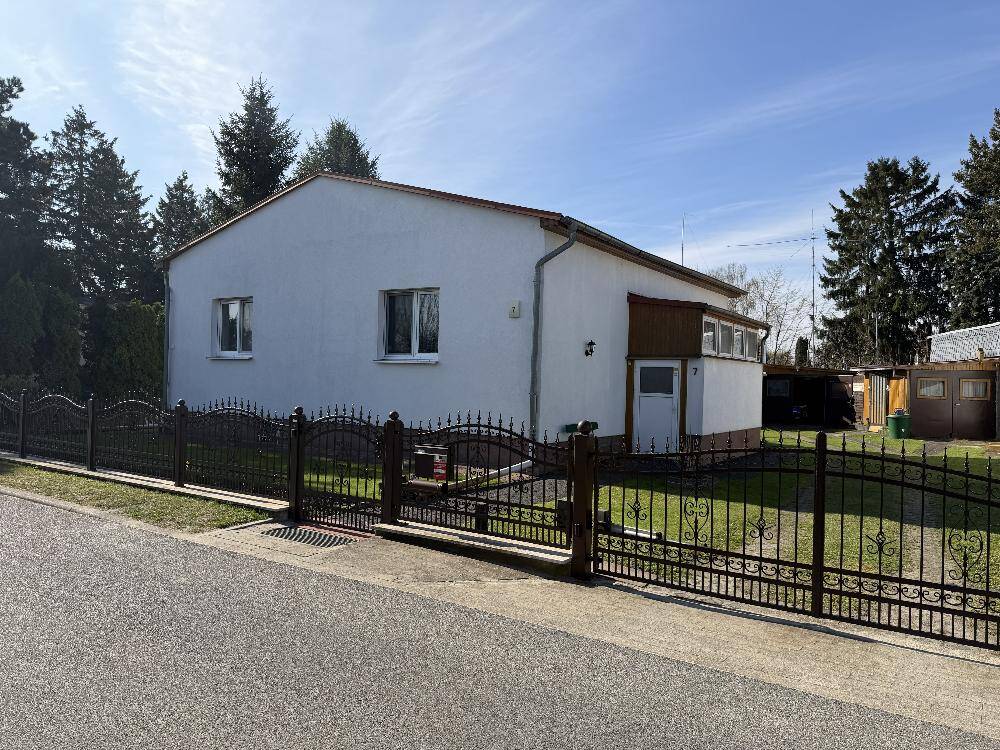 Einfamilienhaus in Teltow zu verkaufen! – Teltow – Bild 1 von 5