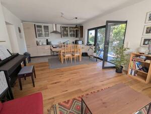 Exklusive 4-Zimmer-Wohnung in Frankfurt-Harheim +Garten+Küche! – 60437 Frankfurt am Main – Vorschaubild 6