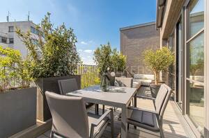 Sommer im eigenen Zuhause: Erstklassiger Neubau mit zwei Rooftops. – 22085 Hamburg – Vorschaubild 3