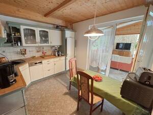Kapitalanlage - Faktor 14,50 (Soll) - Saniertes Mehrfamilienhaus mit 4 Wohneinheiten, Top-Energieeffizienz und Mietsteigerungspotenzial – 99098 Erfurt – Vorschaubild 5