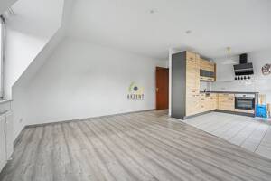 Wohnen zwischen Stadt und Natur - gepflegte 3-Zimmerwohnung mit großem Balkon in ruhiger Lage – 12349 Berlin – Vorschaubild 6