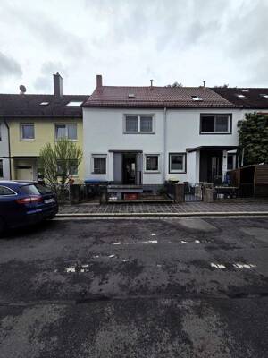 Charmantes Reihenmittelhaus in gefragter Lage verwirklichen Sie Ihre Wohnideen