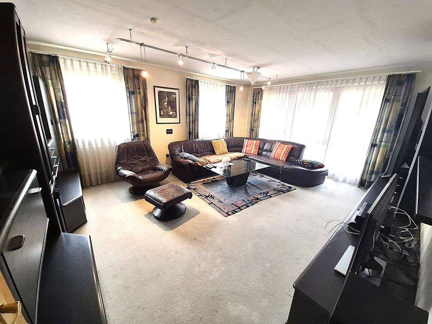 Exklusive Maisonette-Wohnung 162 m², Dachterrasse, Tiefgarage, gute Lage in A-Lechhausen – Augsburg – Vorschaubild 9