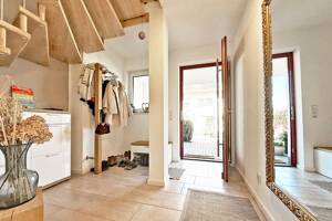 TR-Kernscheid: Modernes Reihenmittelhaus mit Garage und kleinem Garten in ruhiger Wohnlage – 54296 Trier – Vorschaubild 3
