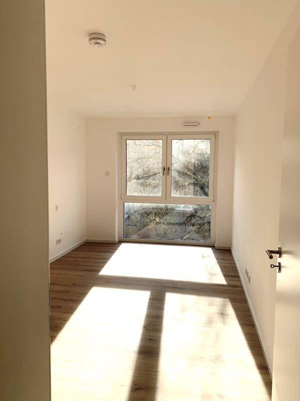N-Schweinau: Erstbezug! Modern und lichtdurchflutet - 2-Zi-Whg (3.OG) mit EBK, Balkon, Aufzug – Nürnberg – Vorschaubild 7