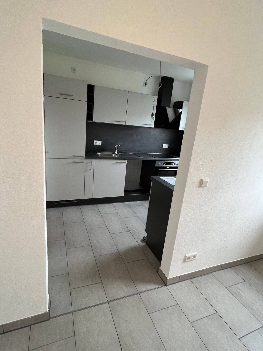 3-Zi-Wohnung mit großem Balkon und Garage in Lappersdorf-Kareth – Lappersdorf – Vorschaubild 8