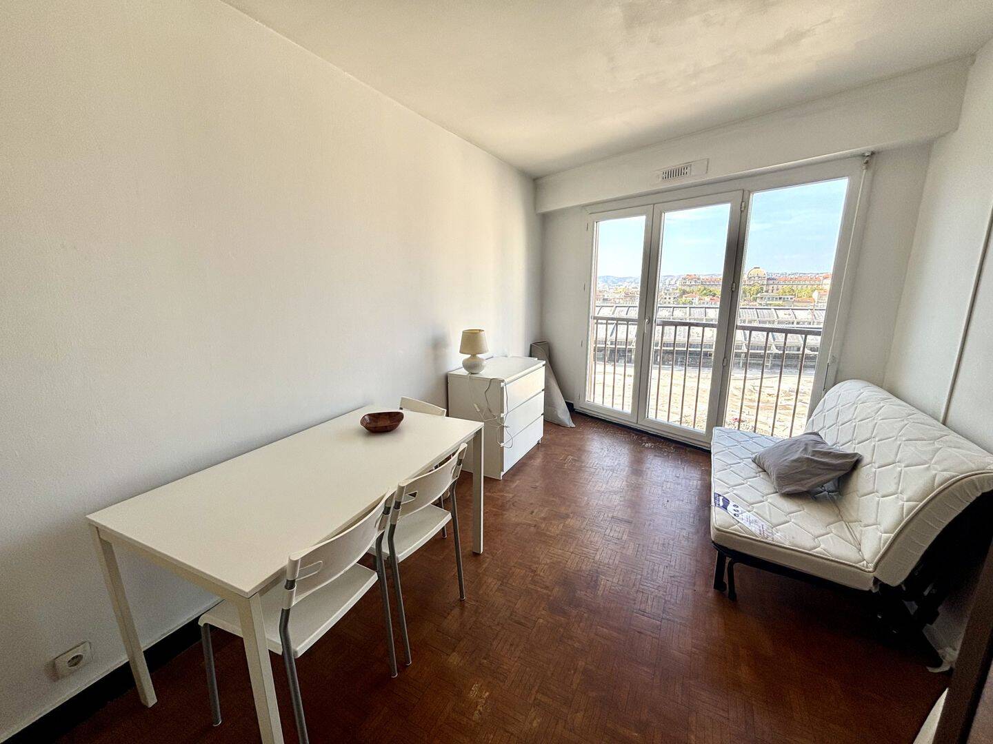 Appartement 1 pièce 20 m² · à Marseille 1er Arrondissement · 20 m² · 545 €/mois