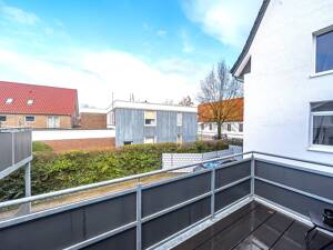 Moderne zentrale 3-Zimmer-Eigentumswohnung mit Balkon – 26135 Oldenburg – Vorschaubild 8