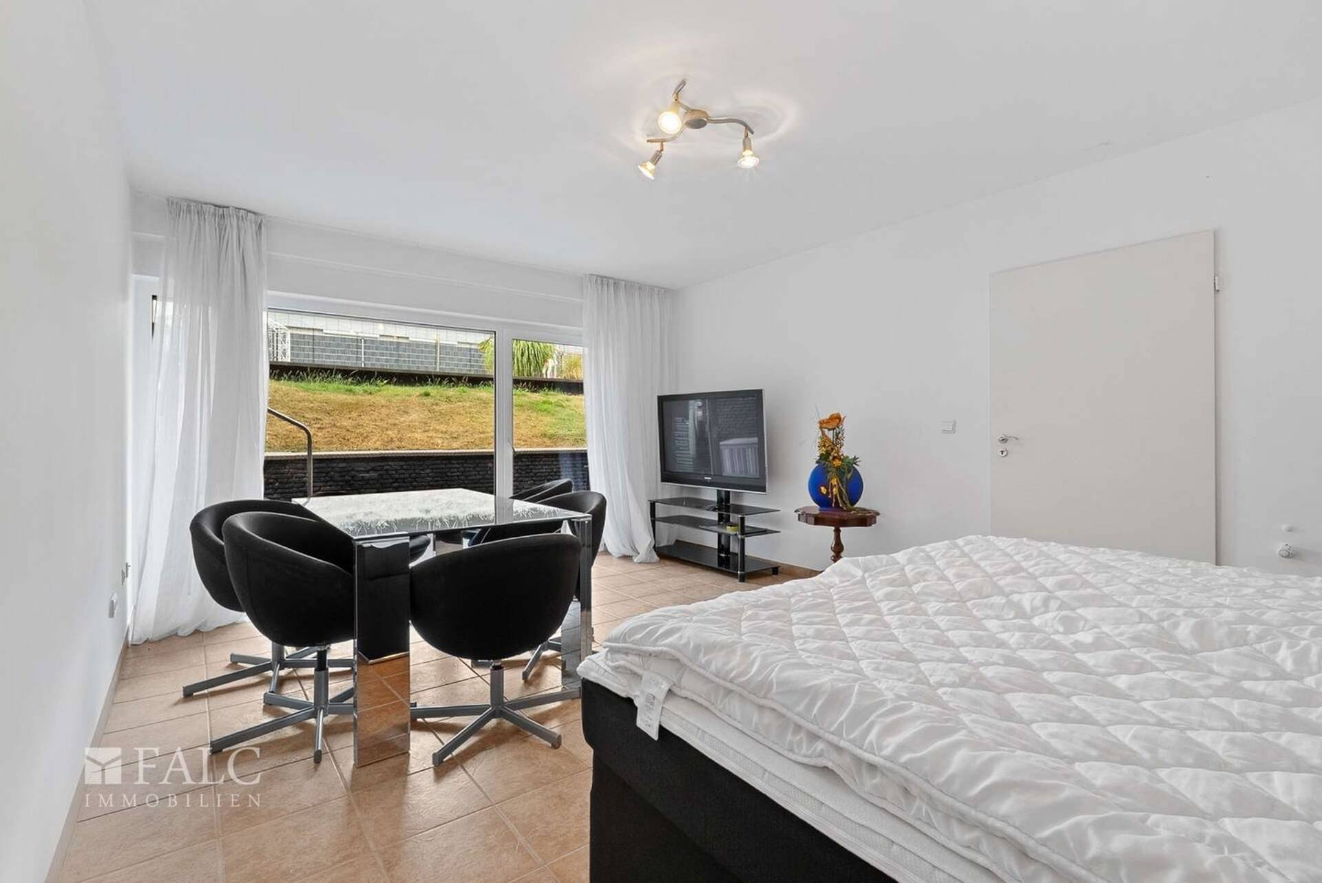 Haus in 47804 Krefeld mit 240 m² kaufen