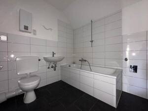 Familien aufgepasst: teilrenovierte 3-Zimmer-Wohnung mit WBS – 45327 Essen – Vorschaubild 5