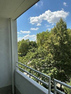 Familienfreundliche 3-Raum-Wohnung mit Balkon - WBS erforderlich! – 45276 Essen – Vorschaubild 3