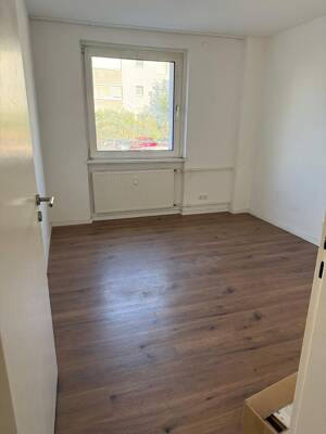 Renovierte 5-Zimmer-Wohnung in Zerzabelshof – 90480 Nürnberg – Vorschaubild 9