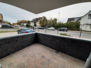 Für Berufstätige/Rentner/Menschen mit Beeinträchtigung,Neubaugl., ebenerdige 2-Zi.-Whg im EG,Terrasse, mod. Duschbad, EBK, Vinylboden, Stellpl. mögl. – 28309 Bremen – Vorschaubild 3