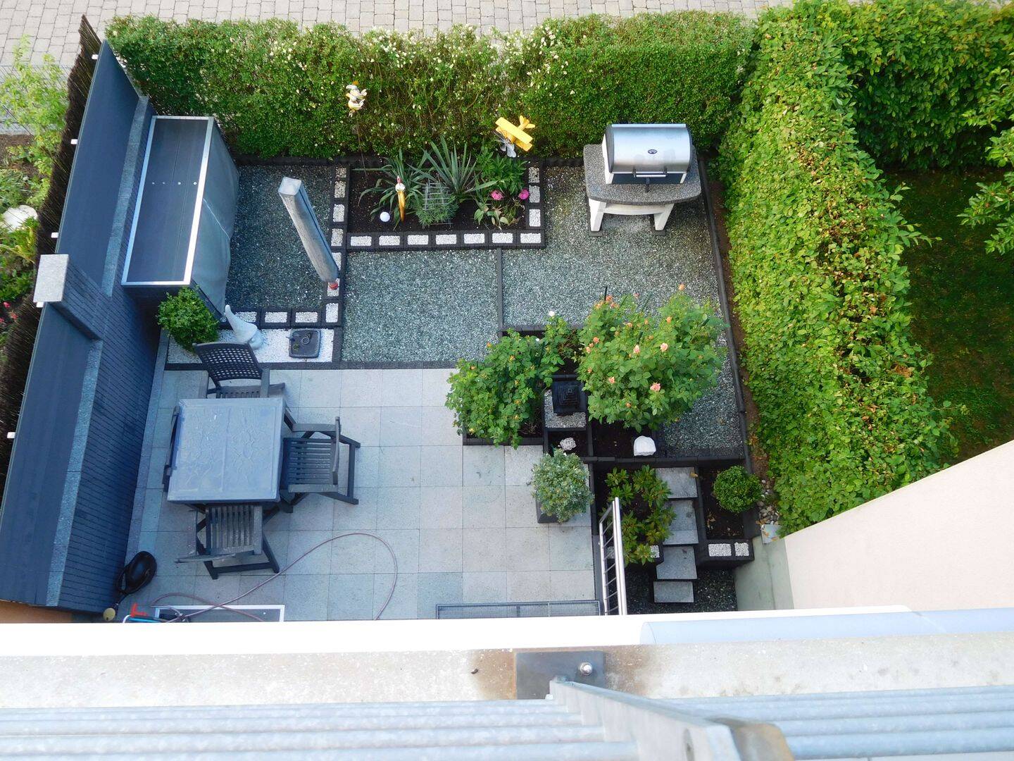 Sofort bezugsfrei: Niedrigenergie-Reihenhaus mit Garten, Dachterrasse und hochwertiger Ausstattung – Ingolstadt – Vorschaubild 2