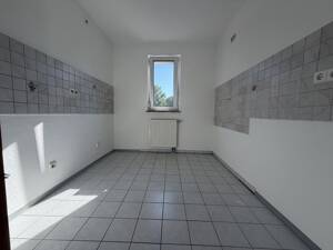 gefragte Wohnlage, Bad mit Fenster, und Stellplatz – 9224 Chemnitz – Vorschaubild 6