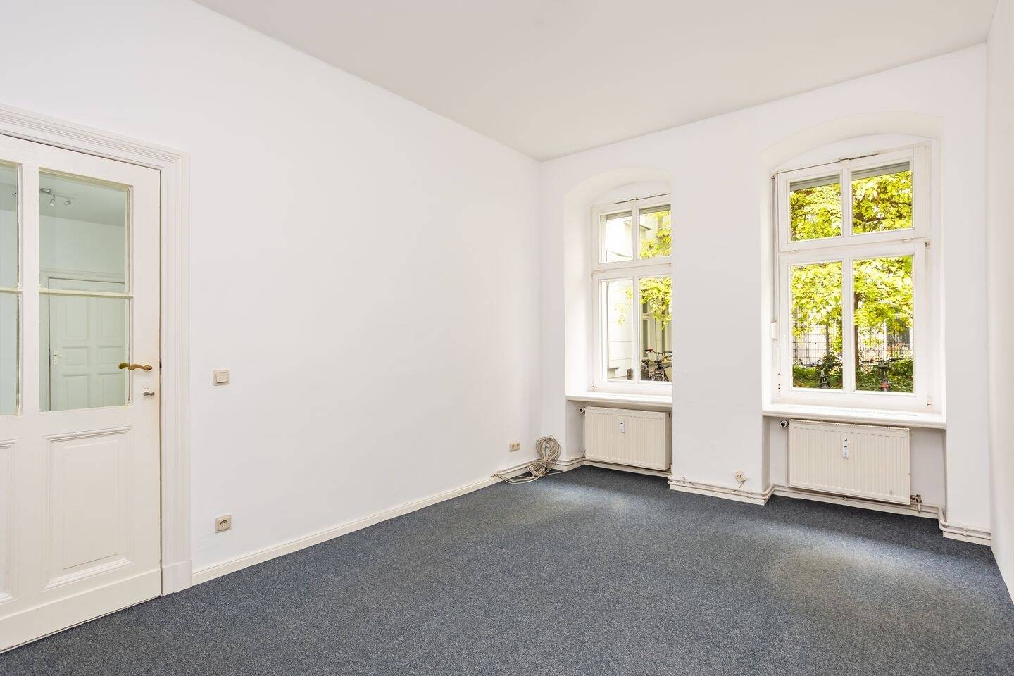 Stylische Erdgeschosswohnung mit großem Terrassenbereich nahe Kollwitzplatz! – Berlin – Vorschaubild 7