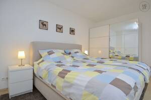 Hochwertig möblierte 4-Zimmer Wohnung mit Duplex Garage in Wiesbaden – 65189 Wiesbaden – Vorschaubild 2
