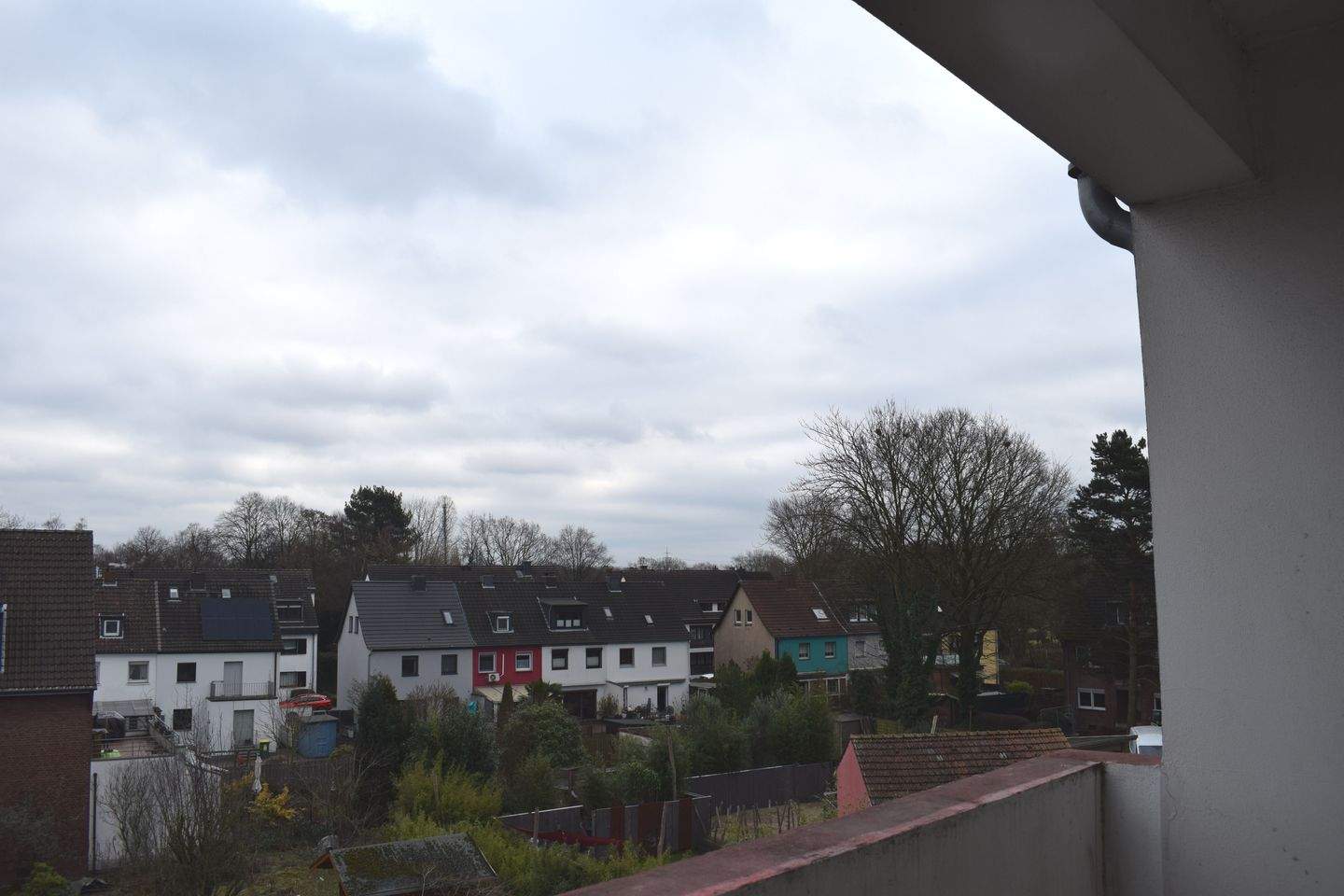 Helle 2-Zimmerwohnung mit Einbauküche in Oberhausen/ Stadtgrenze Mülheim an der Ruhr – Oberhausen – Vorschaubild 7