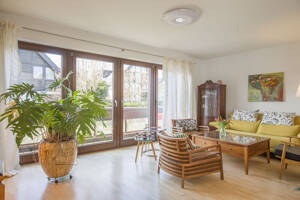Groß Flottbek ! Exklusives und ruhiges Stadthaus mit 5 Zimmern in splitlevel - Bauweise – 22609 Hamburg – Vorschaubild 8