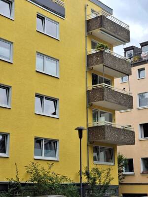 ++SÜDSTADTFLAIR - 3 ZIMMER-WOHNUNG - MODERNISIERT - MITTEN IM VIERTEL++ – 50678 Köln – Vorschaubild 2