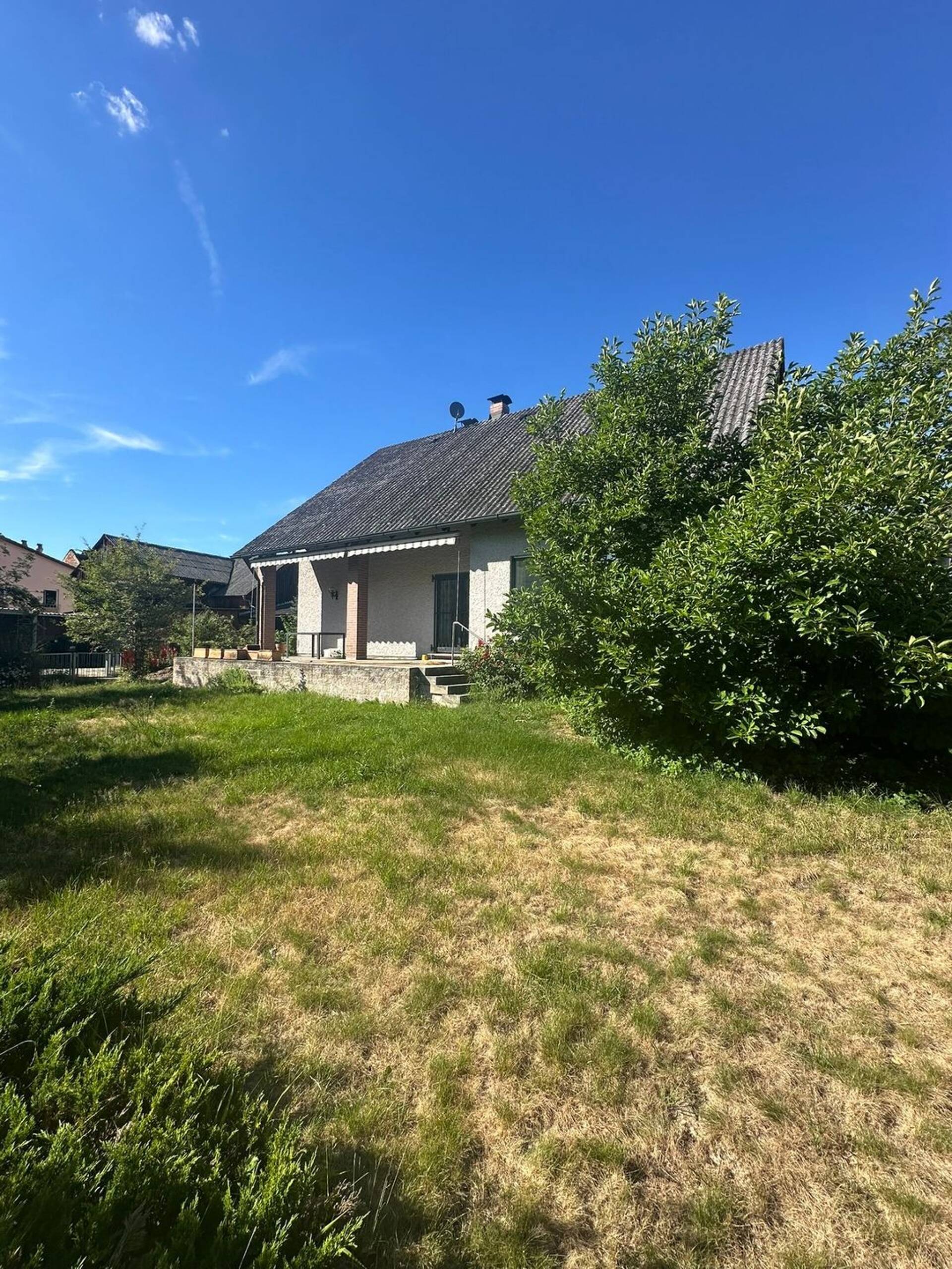 Haus in 93128 Regenstauf mit 208 m² kaufen
