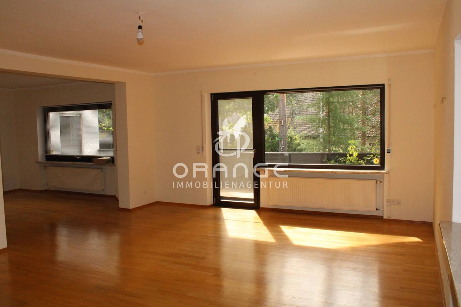 Haus in 91056 Erlangen / Dechsendorf mit 330 m² kaufen