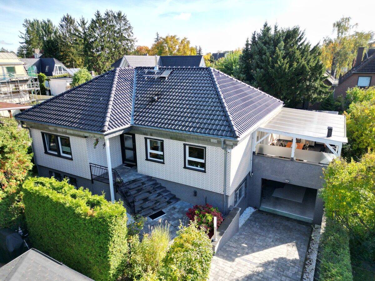 PREISREDUZIERUNG - letzte Chance: ca. 200 m² Wohn-/Nutzfläche - moderner, unterkellerter Bungalow – Berlin – Vorschaubild 2