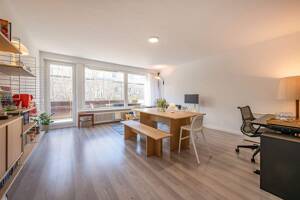 Attraktive Wohnung in urbaner und naturnaher Lage von Blankenese – 22587 Hamburg – Vorschaubild 2