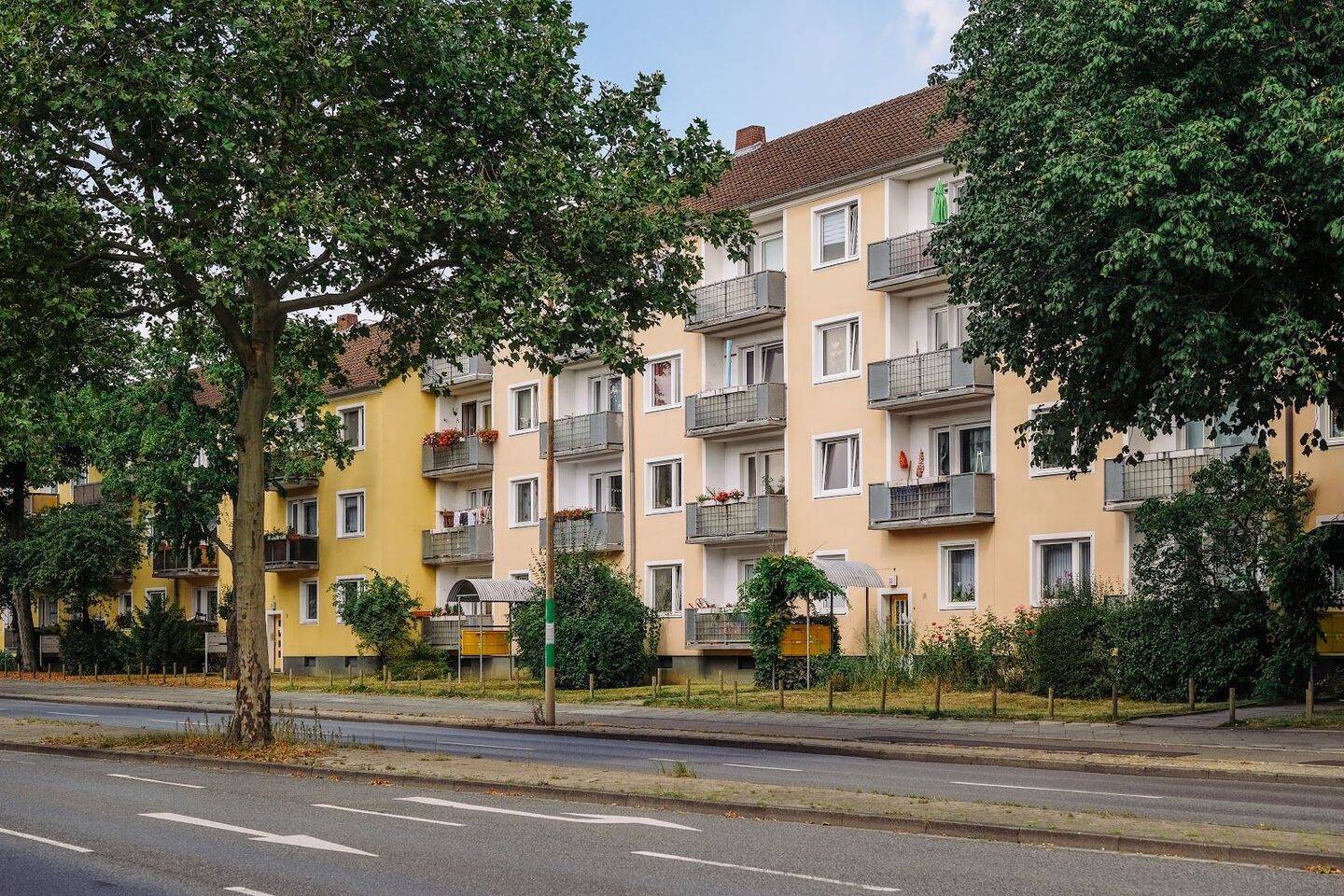 Wohnung mit Balkon // 1.OG links - WBS benötigt