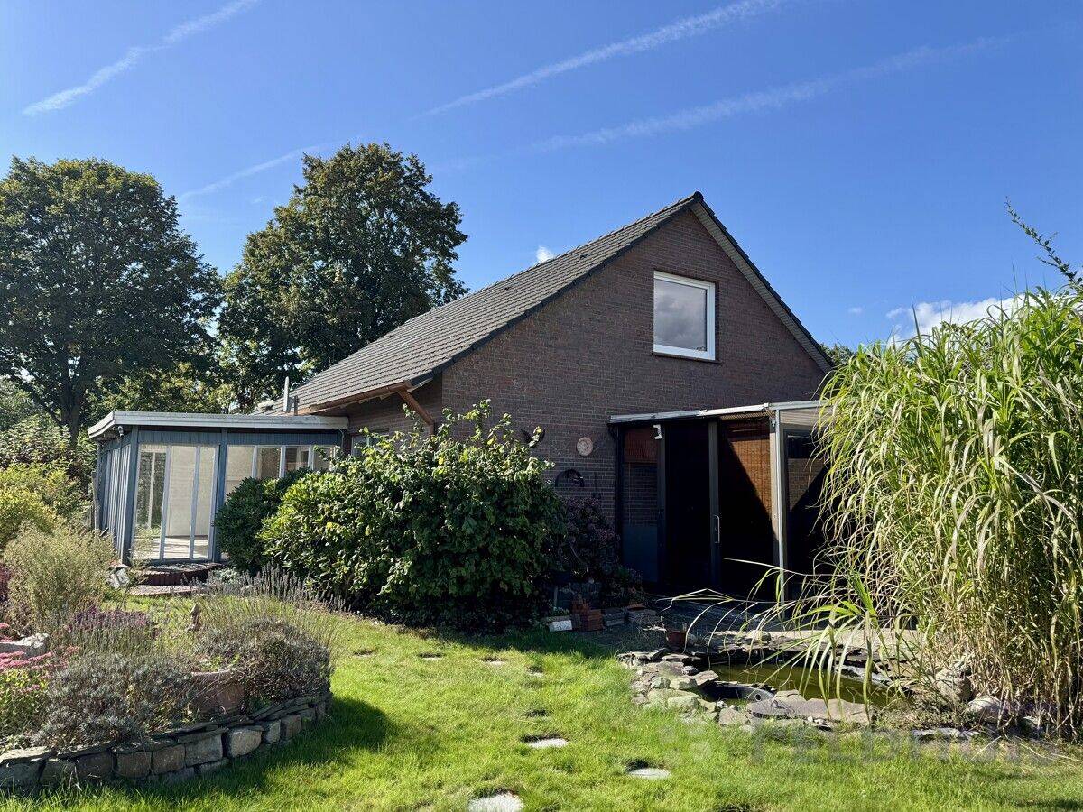 Gemütliches Einfamilienhaus in ruhiger Siedlungslage von Moormerland-Neermoor – 26802 Moormerland – Bild 1 von 9