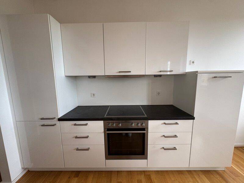 Neue Wohnung, neues Glück! Gut geschnittene 4-Zi.-Wohnung mit EBK, 2 Bädern und Terrasse – Leipzig – Vorschaubild 5
