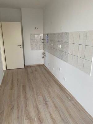 Barrierefrei Wohnen - große 2-Zimmer-Wohnung mit Laminatboden – 47804 Krefeld – Vorschaubild 4