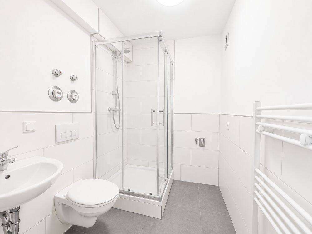 Traumhaft wohnen: Komplett renovierte 2-Zimmer-Wohnung im Erdgeschoss – Mannheim – Vorschaubild 4