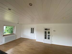 EG- Wohnung im 2FH mit Büro im Souterrain KS Nordshausen – 34132 Kassel – Vorschaubild 9