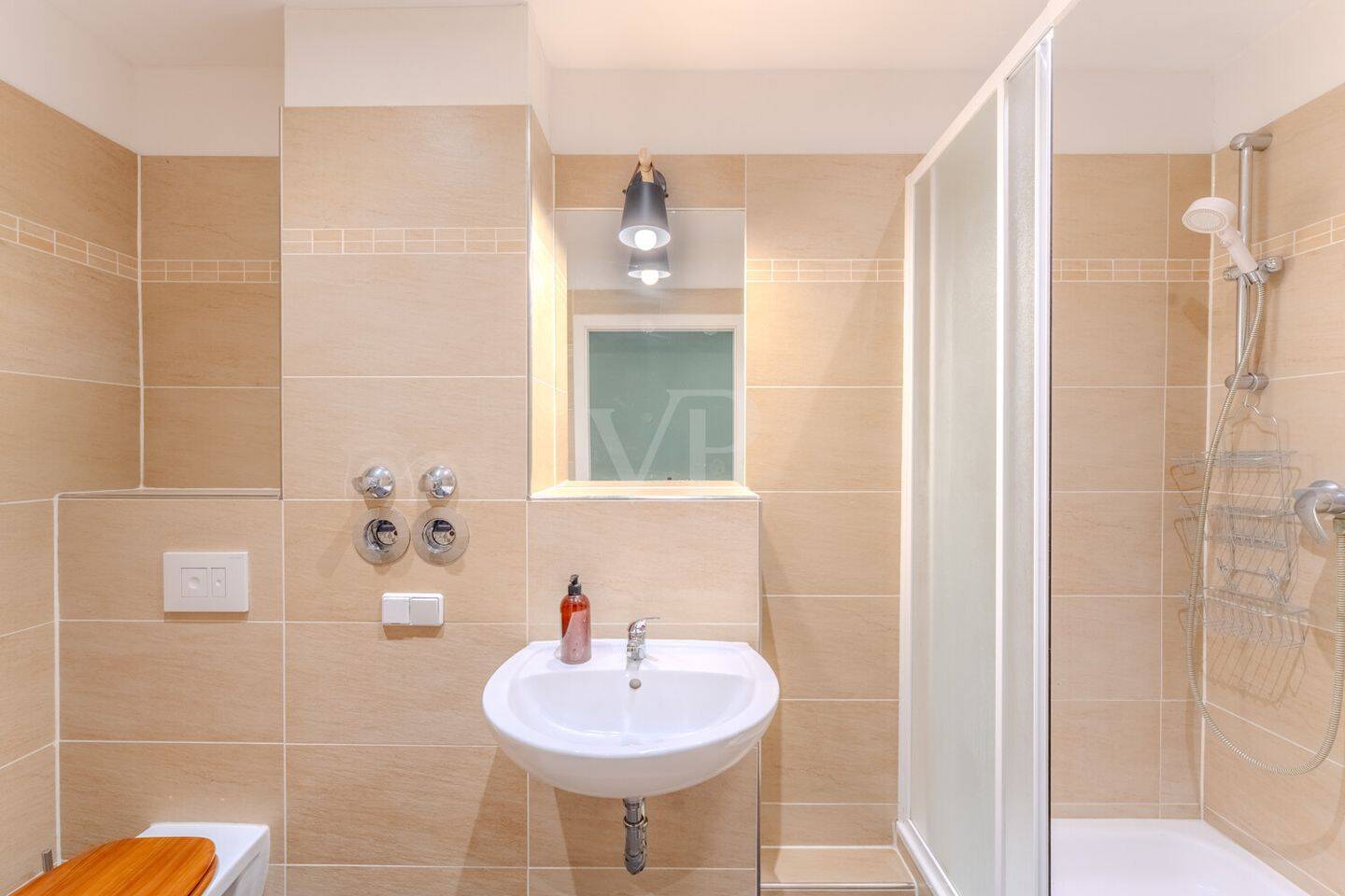 Bezugsfreies Apartment mit großem Wohnbereich im Prenzlauer Berg! – Berlin – Vorschaubild 5