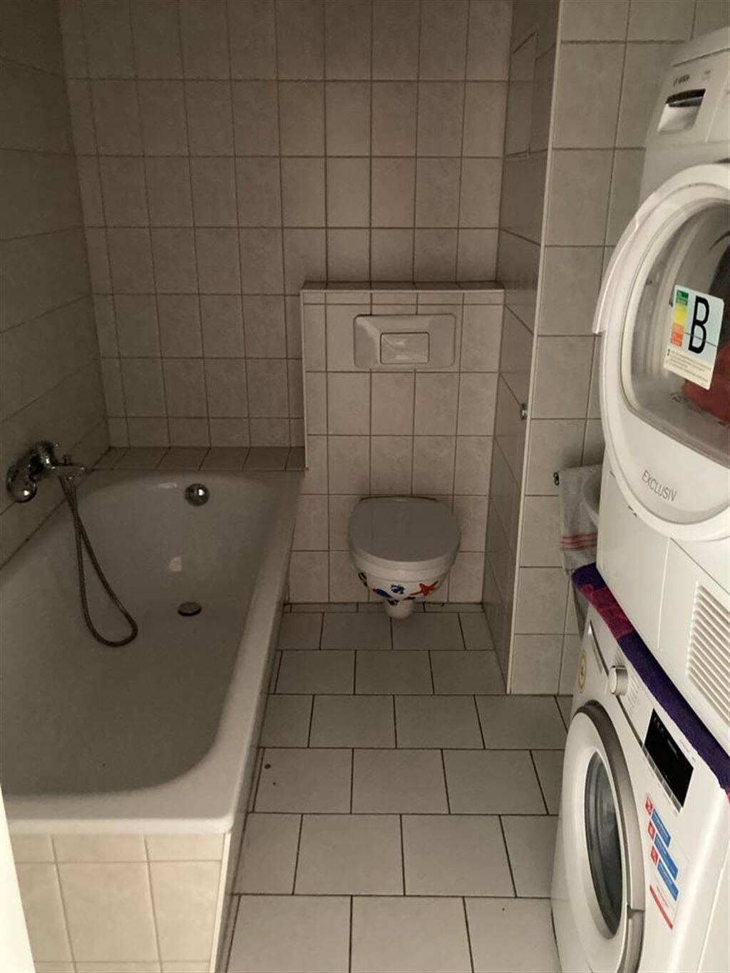 Gemütliche 3-Zimmer mit Laminat, Wannenbad und Einbauküche in guter Lage! – Chemnitz – Vorschaubild 8