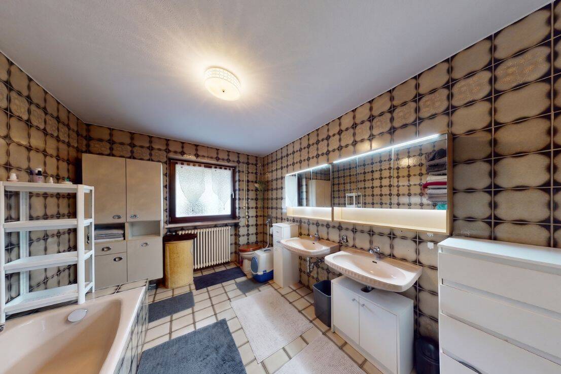 ** Großzügiges Einfamilienhaus mit viel Potenzial in sehr ruhiger Wohnlage - Wettstetten ** – Wettstetten – Vorschaubild 6