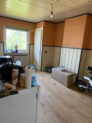 Nähe Uni! 2 Zimmer DG-Wohnung mit kleinem Balkon in Duisburg-Neudorf! – 47057 Duisburg – Vorschaubild 4